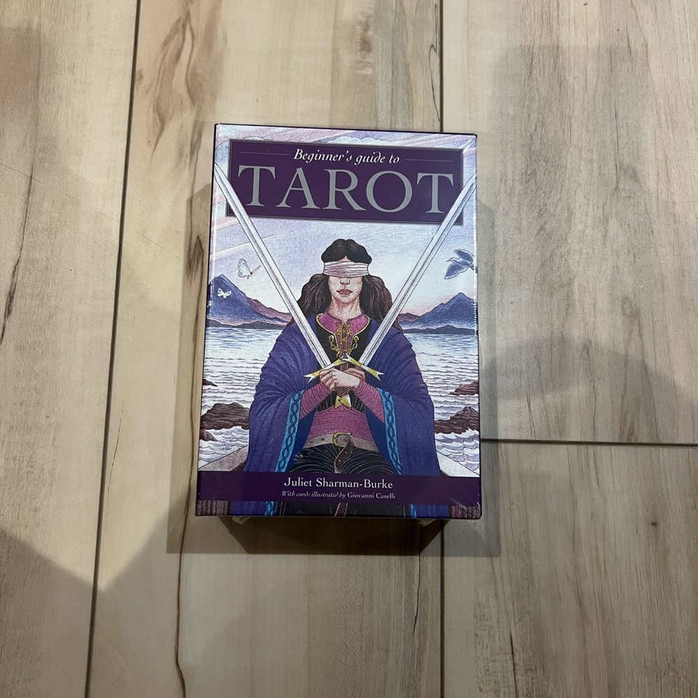 Beginner's Guide to Tarot by Juliet Sharman-Burke